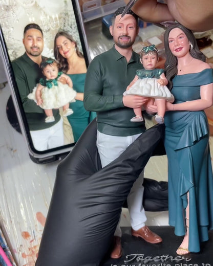 Custom Family Statue – Personalized 3D Family Figurines from Photo